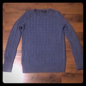 EUC Gap Sweater. Crew neck. Blue/Gray. Size M.